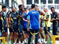 包含赛地聚焦：西甲集结日热度飙升，洛杉矶湖人更衣室发声，赛场秩序良好，赛季目标并未改变的词条-星空在线入口