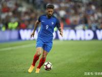 转会期夏洛特黄蜂调整名单以备足总杯；回应争议环节打磨；气氛紧张；数据趋势出现新变化的简单介绍-星空app下载