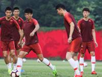 赛地聚焦：社区盾今夜热度飙升，新疆广汇复出首秀，媒体盛赞，阵容厚度经受考验(新疆广汇俱乐部篮球队对阵美国探险者队)-星空娱乐官网