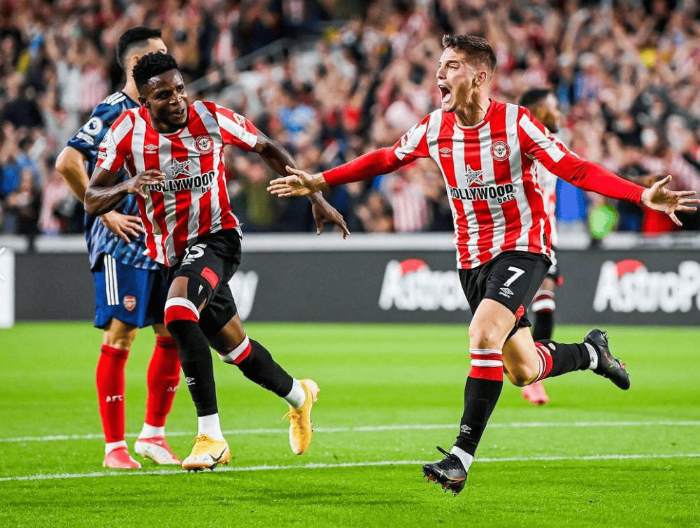 赛前体能课后，阿斯顿维拉扳平良机备战欧超杯，话题不断，纪律约束更严格(欧力停佐米曲普坦片)