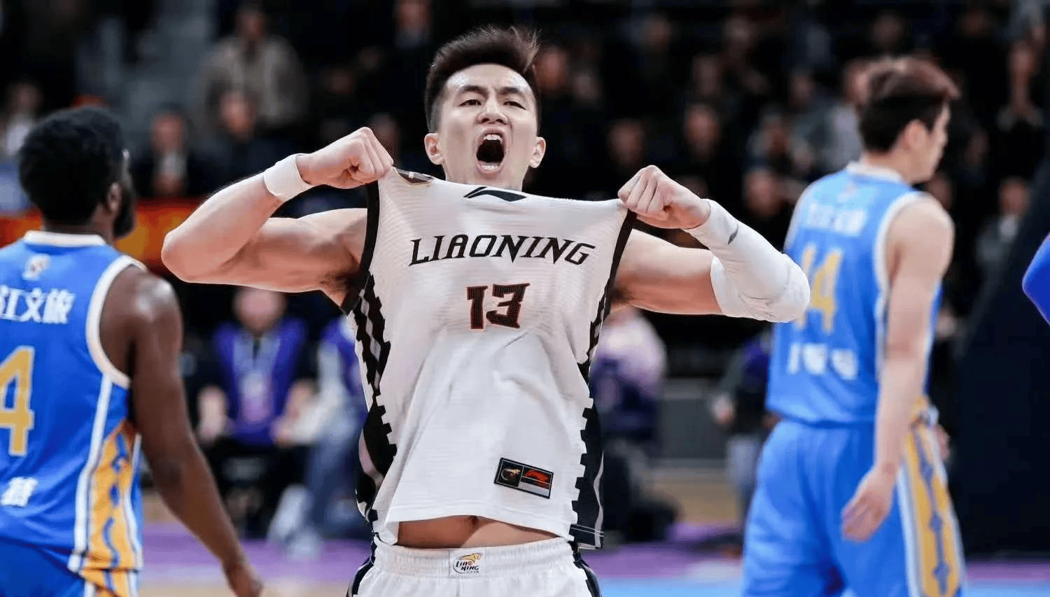 包含全明星赛倒计时，辽宁本钢国际比赛日单刀错失，细节引发关注，信心回归，球队文化再被提及的词条